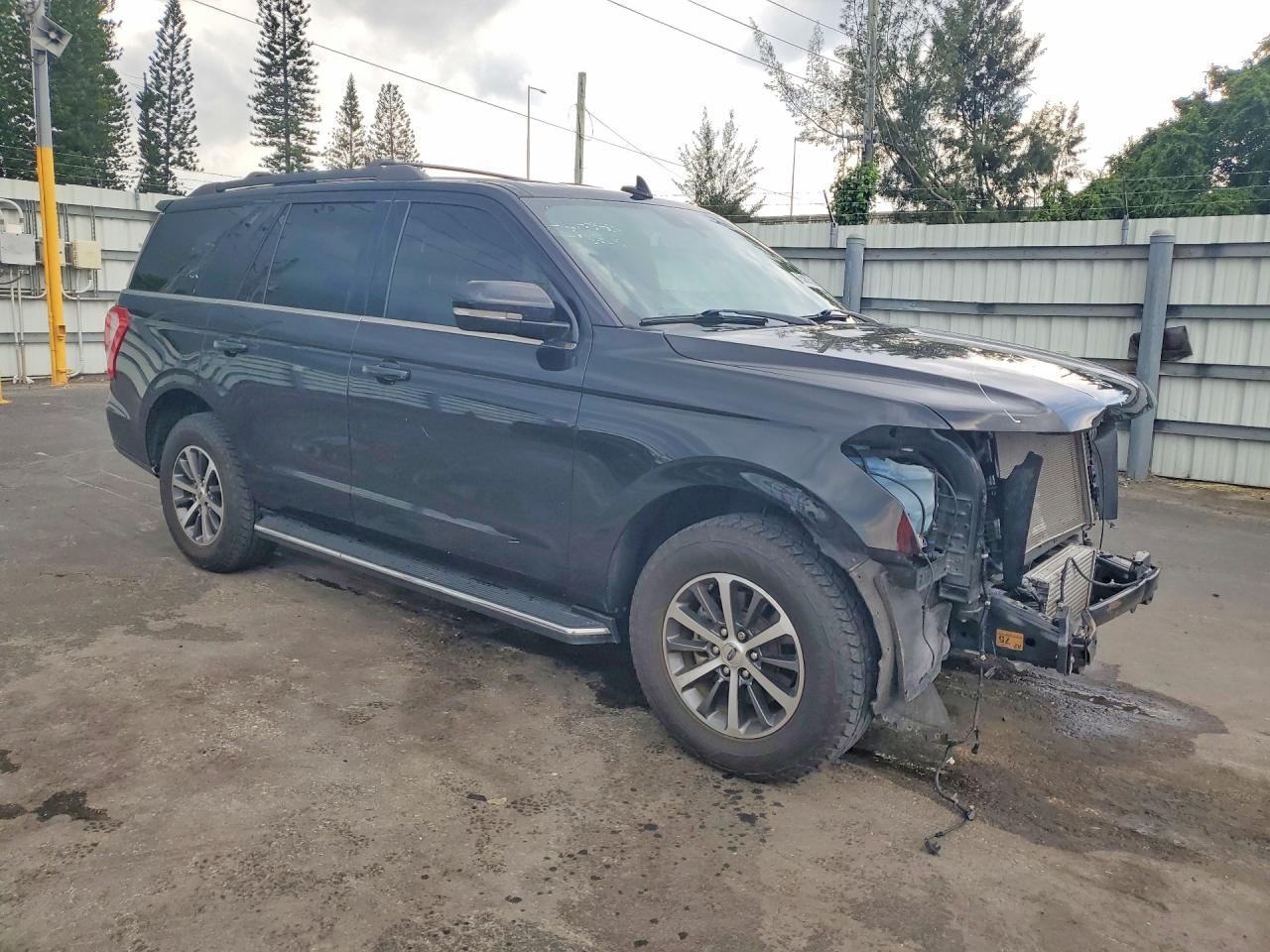 2020 FORD EXPEDITION XLT — снимка 4