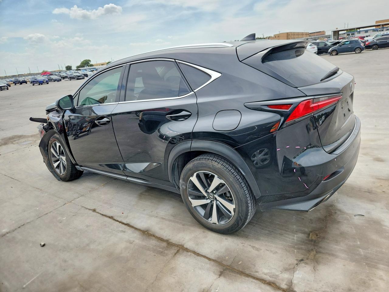 2018 LEXUS NX 300 BASE — снимка 2