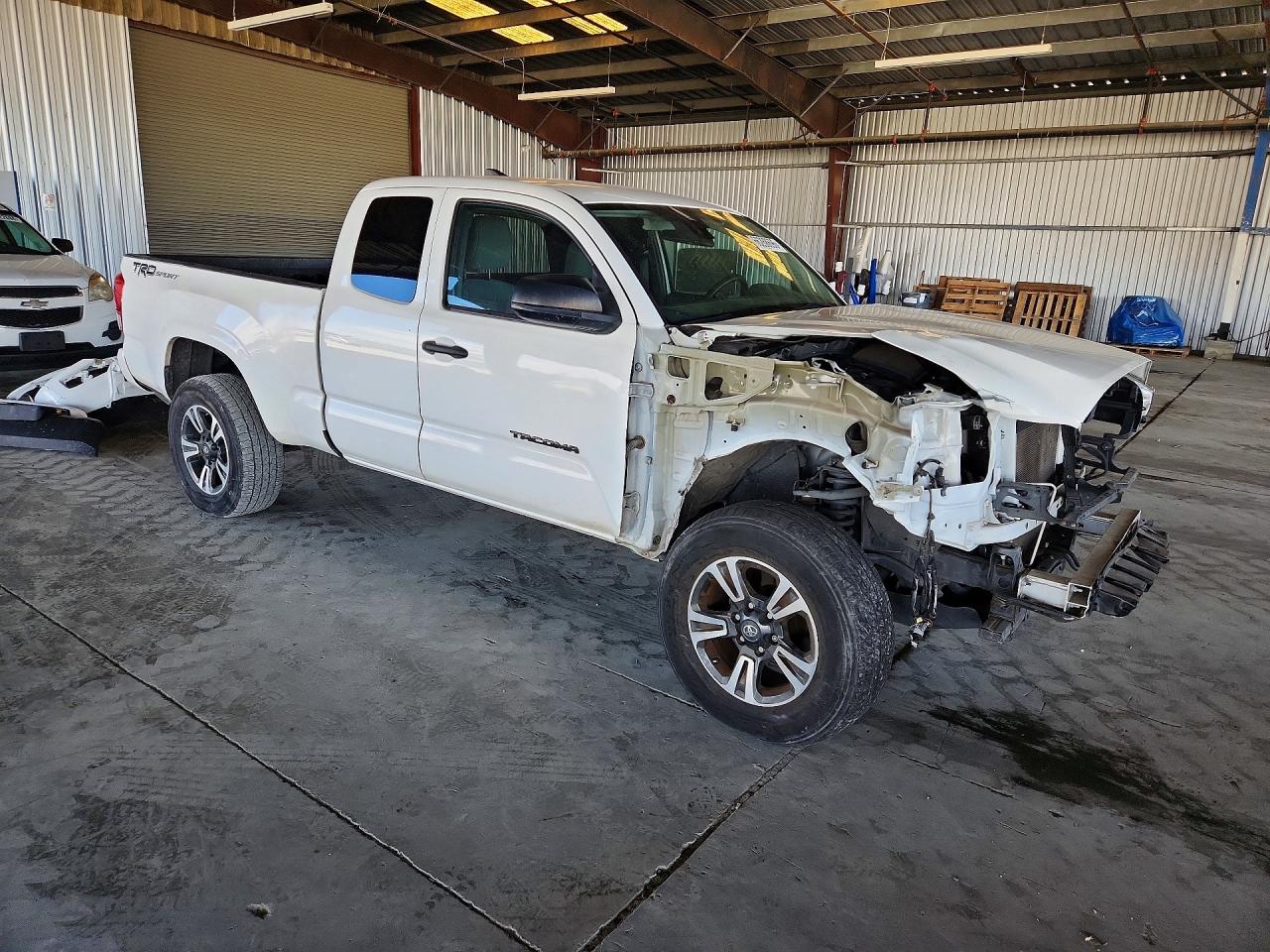 2019 TOYOTA TACOMA SR — снимка 4