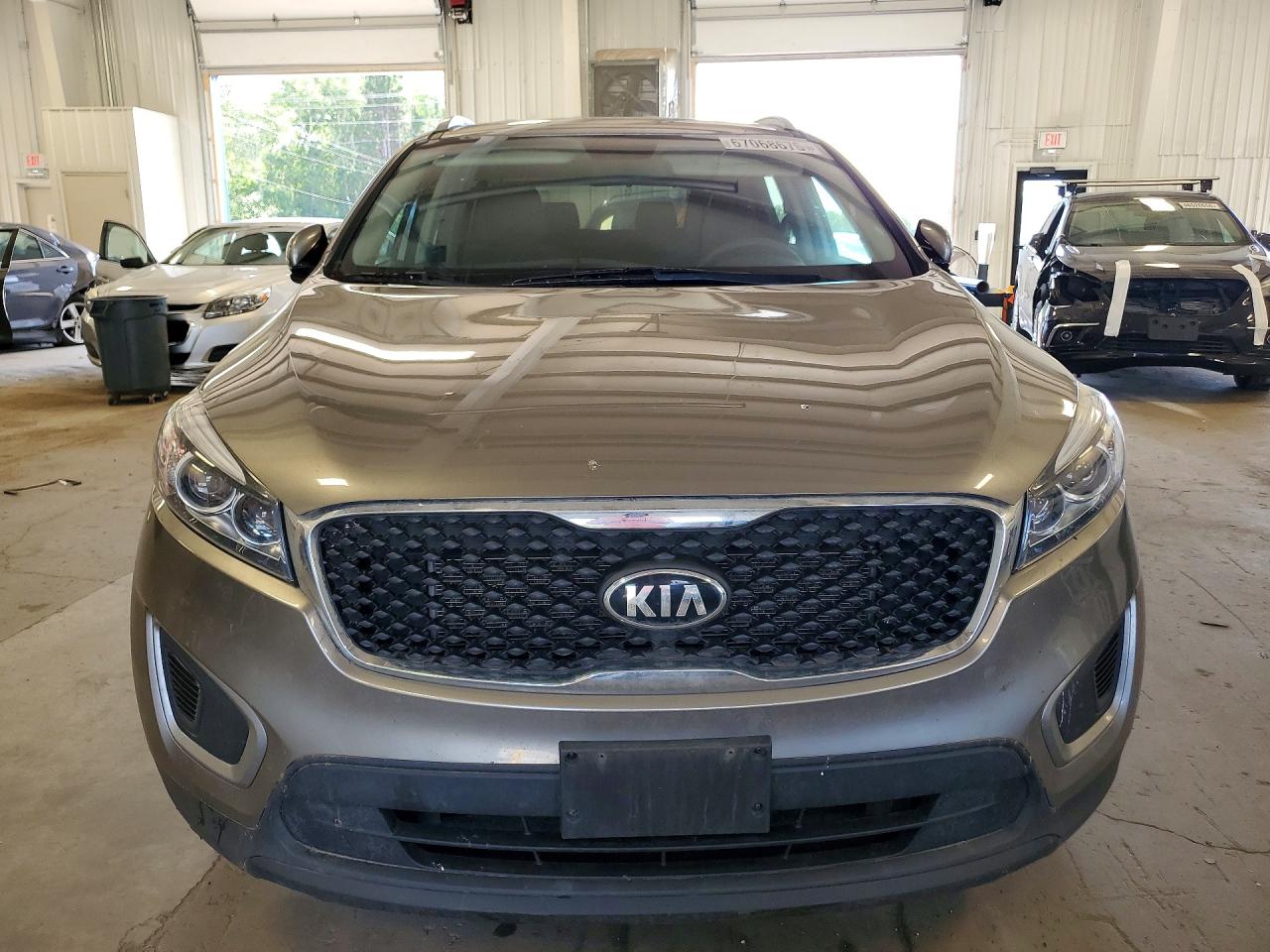 2016 KIA SORENTO LX V6 — снимка 5