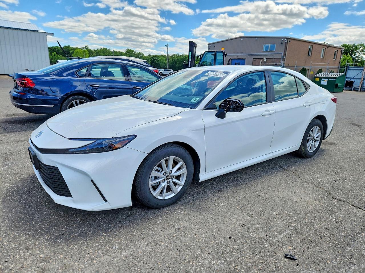 2026 TOYOTA CAMRY LE