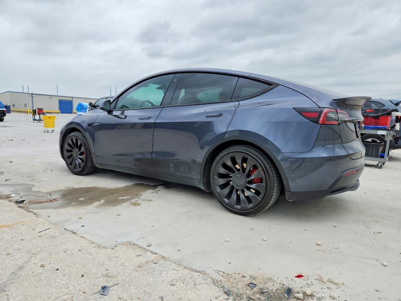 2023 TESLA MODEL Y — снимка 2