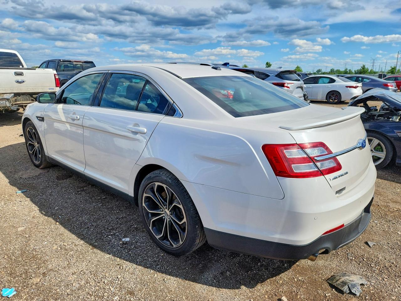 2015 FORD TAURUS SHO — снимка 2