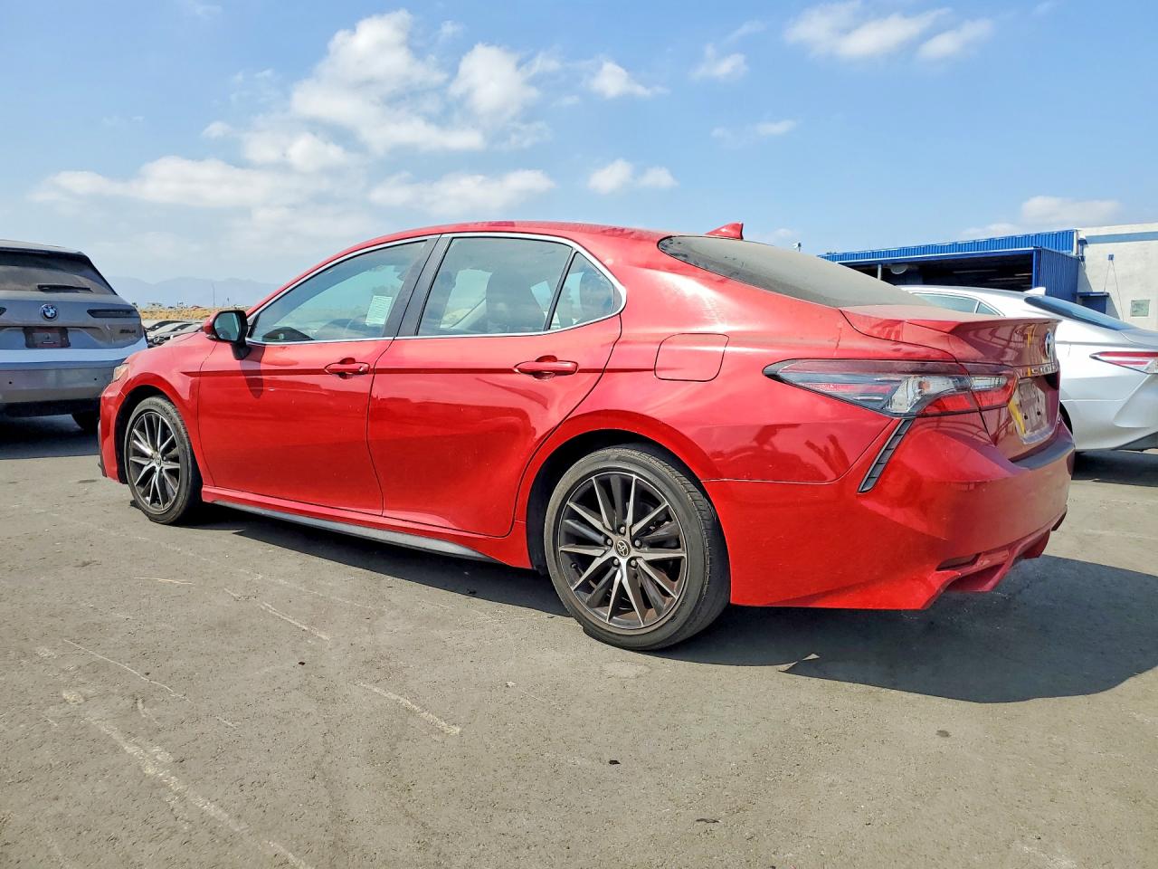2022 TOYOTA CAMRY SE — снимка 2