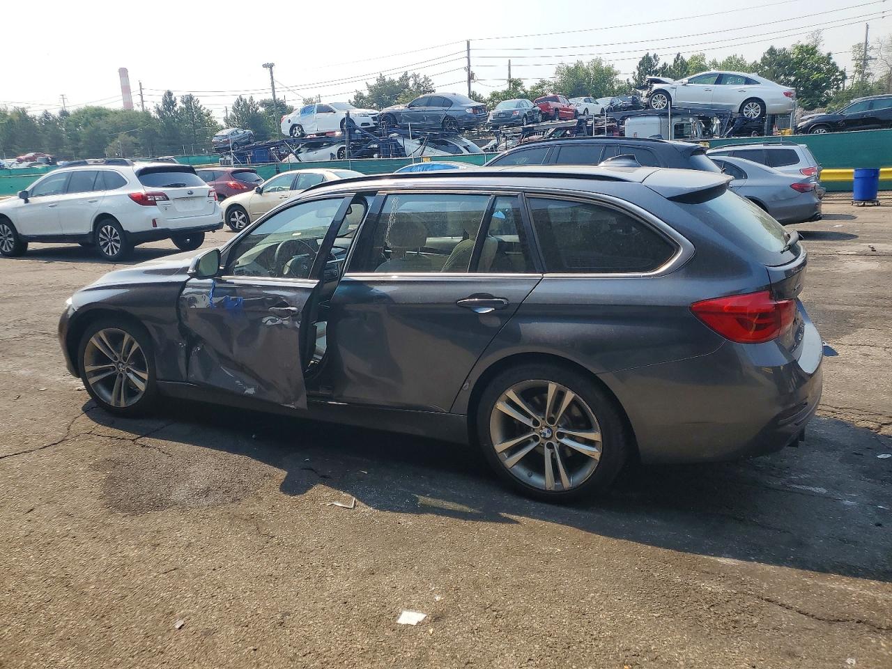 2017 BMW 330 XI — снимка 2