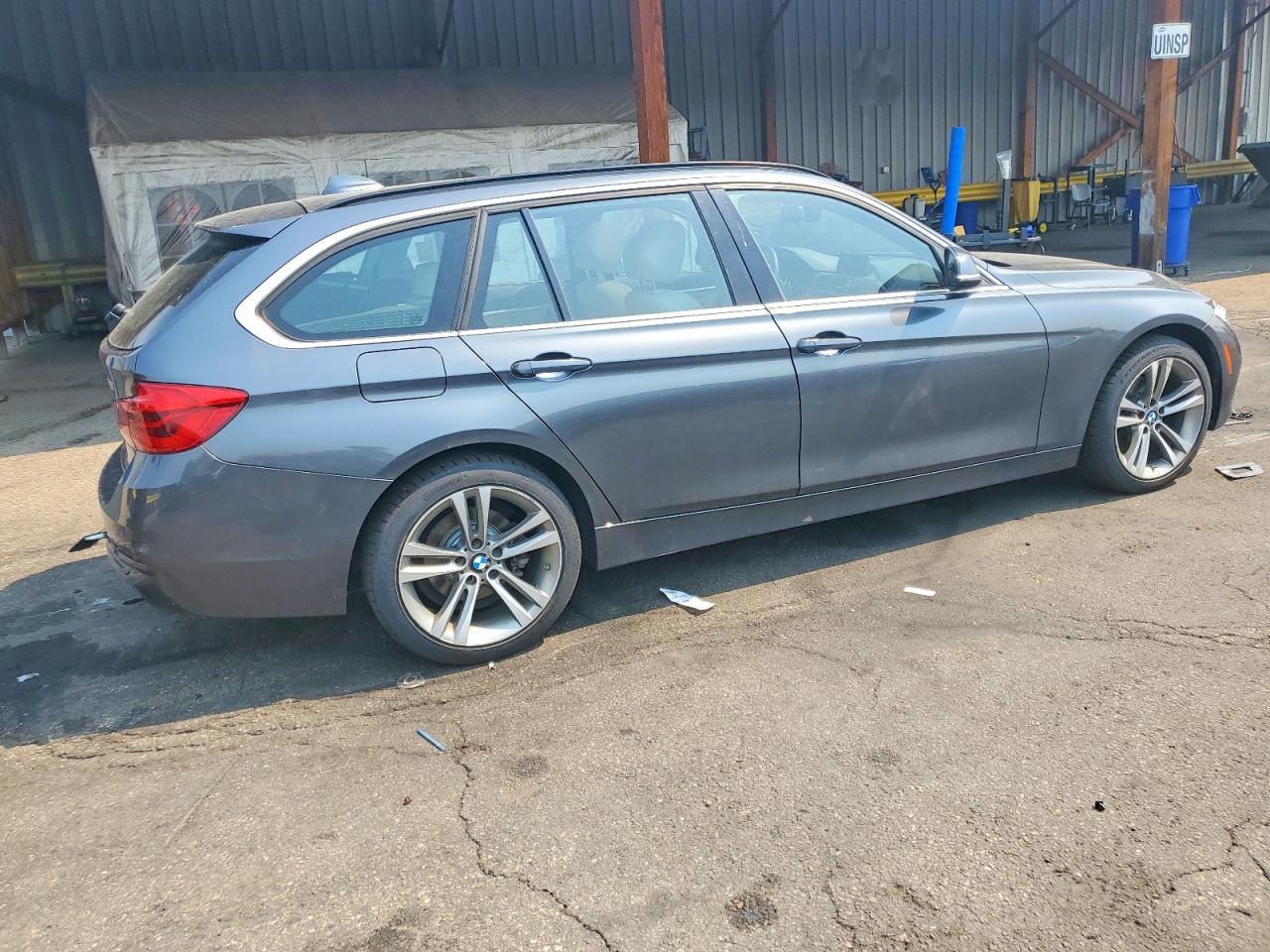 2017 BMW 330 XI — снимка 3