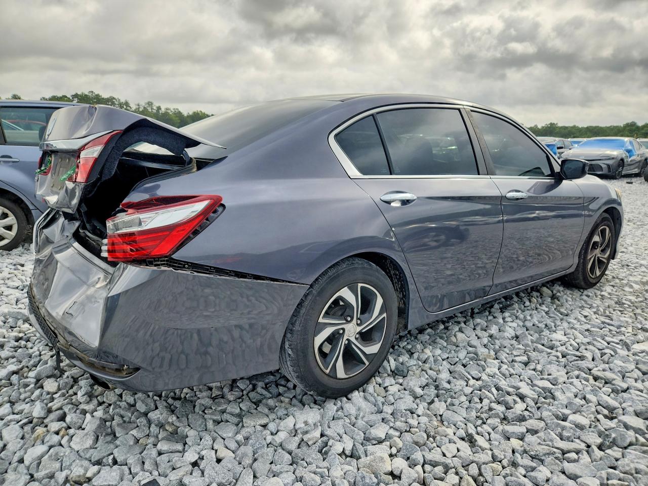 2017 HONDA ACCORD LX — снимка 3