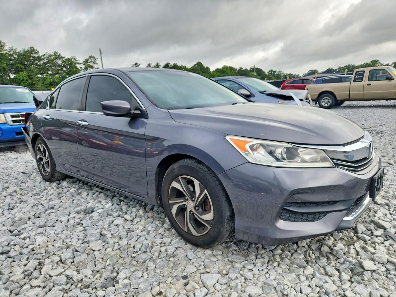 2017 HONDA ACCORD LX — снимка 4