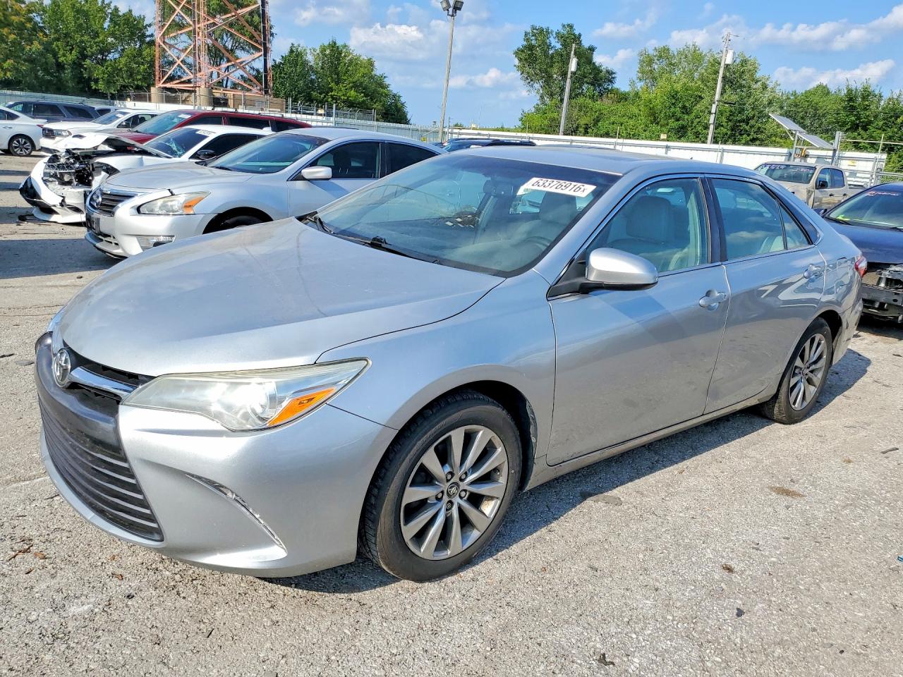 2015 TOYOTA CAMRY XLE