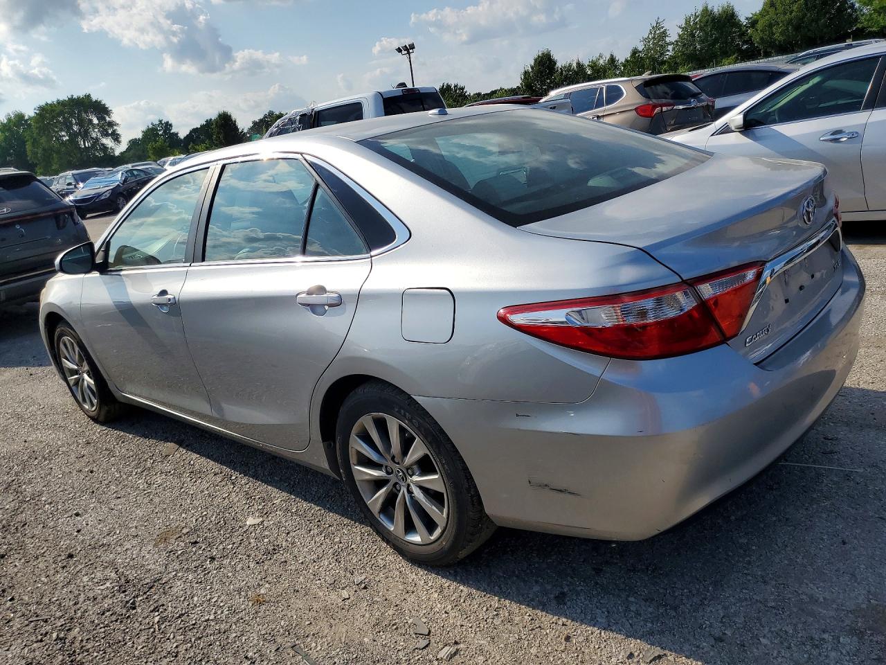 2015 TOYOTA CAMRY XLE — снимка 2