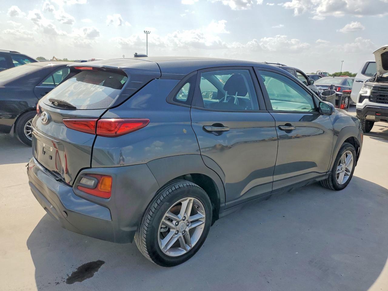 2021 HYUNDAI KONA SE — снимка 3