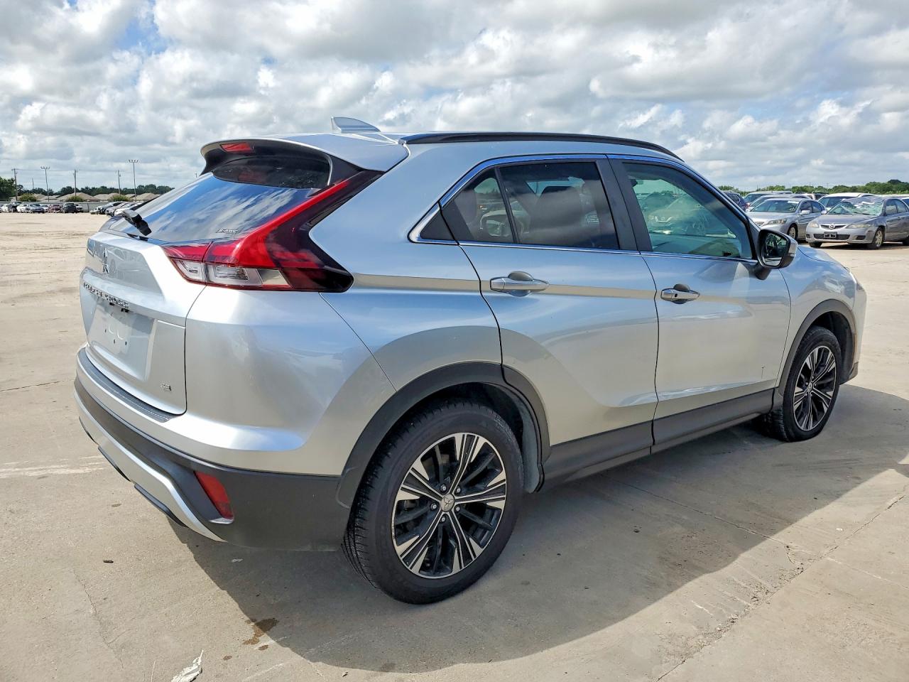 2022 MITSUBISHI ECLIPSE CROSS SE/SE SPECIAL EDITION/SEL/SEL SPECIAL EDITION — снимка 3