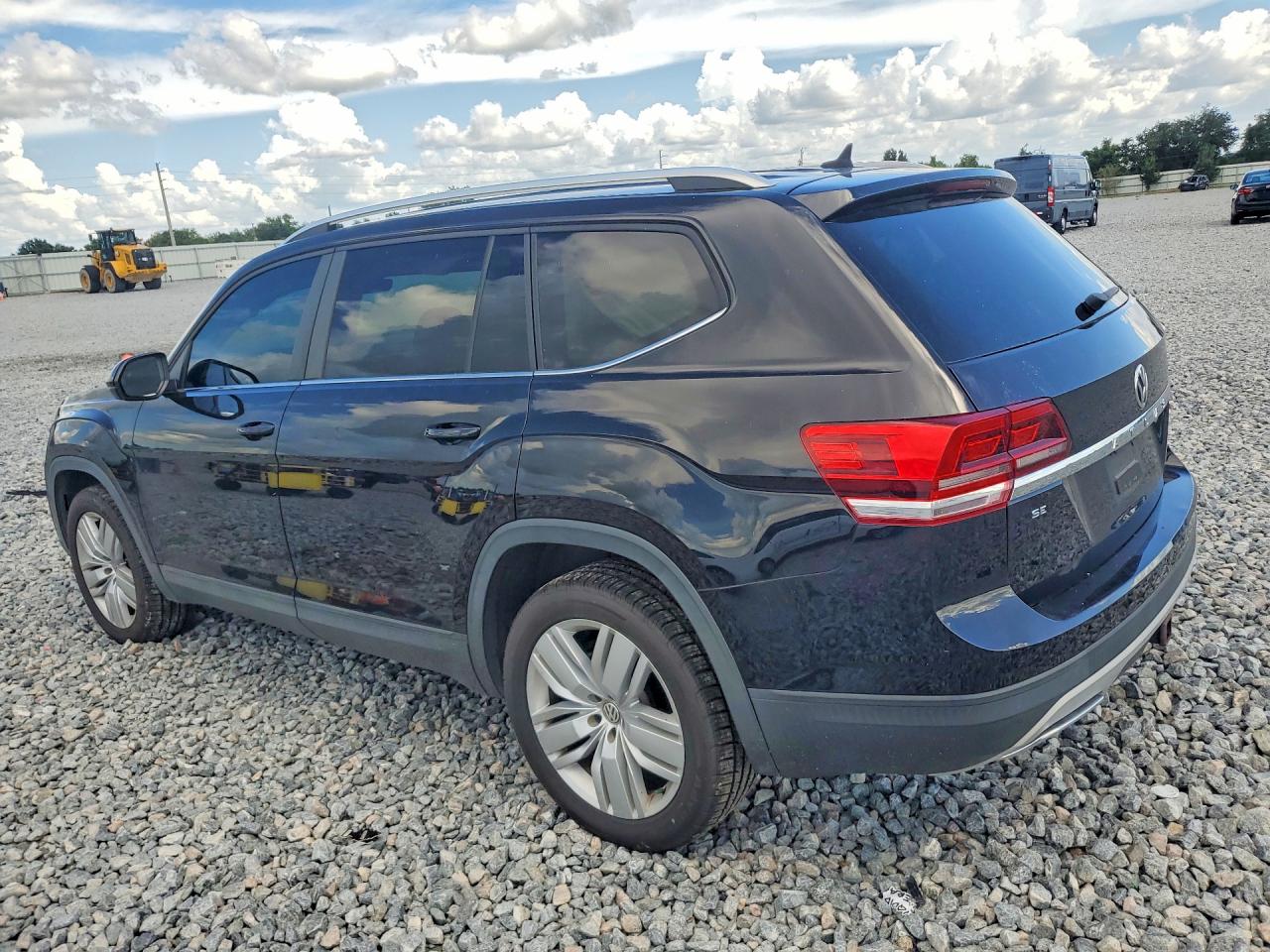 2019 VOLKSWAGEN ATLAS SE — снимка 2