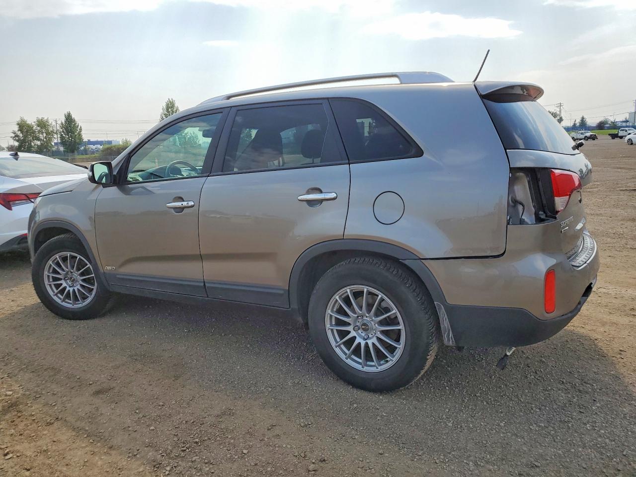 2015 KIA SORENTO LX — снимка 2