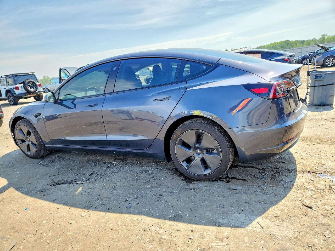 2023 TESLA MODEL 3 — снимка 2