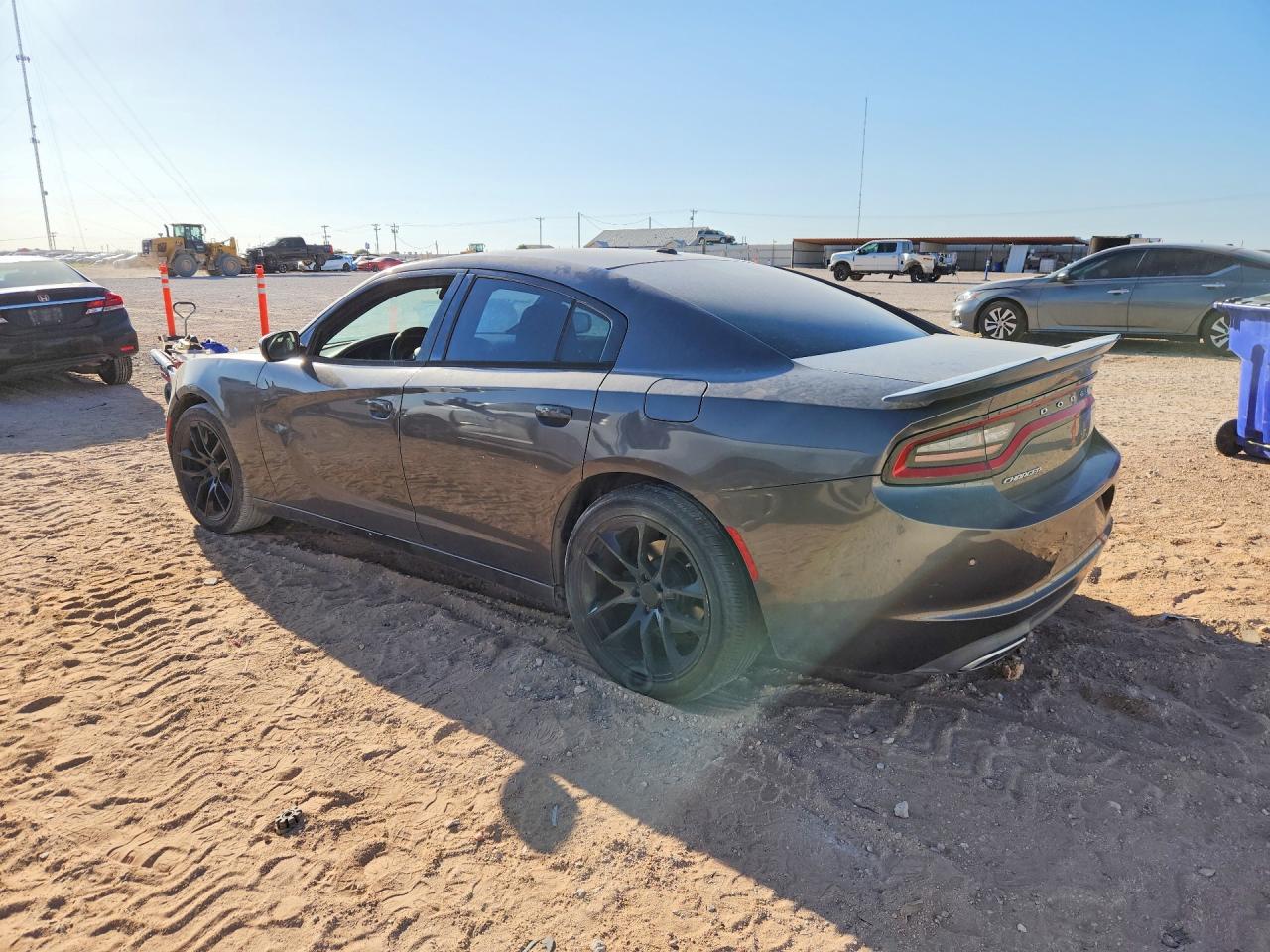2015 DODGE CHARGER SE — снимка 2