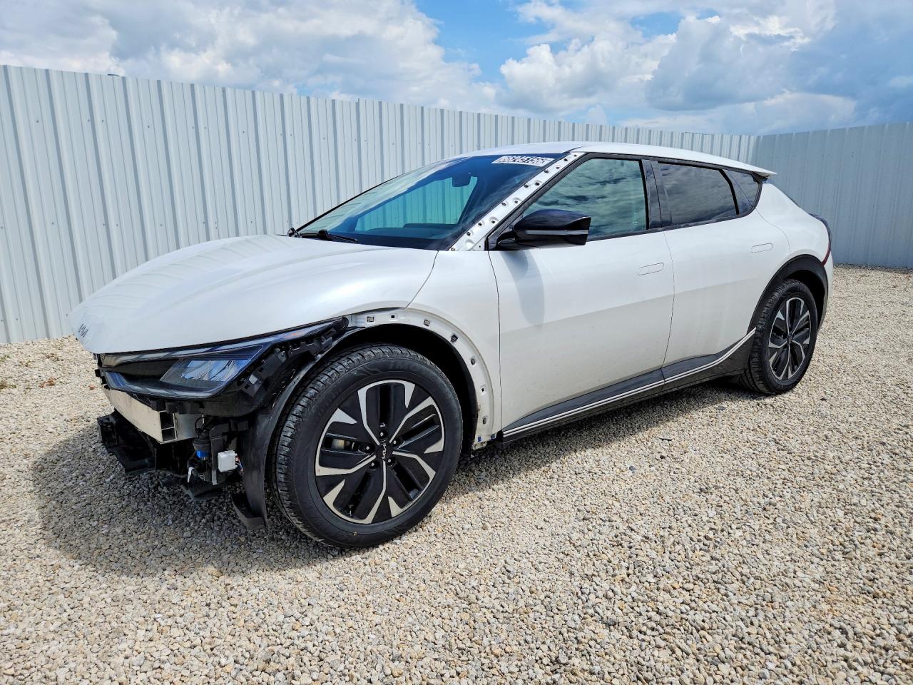 2023 KIA EV6 WIND