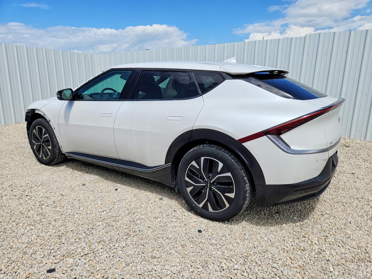 2023 KIA EV6 WIND — снимка 2