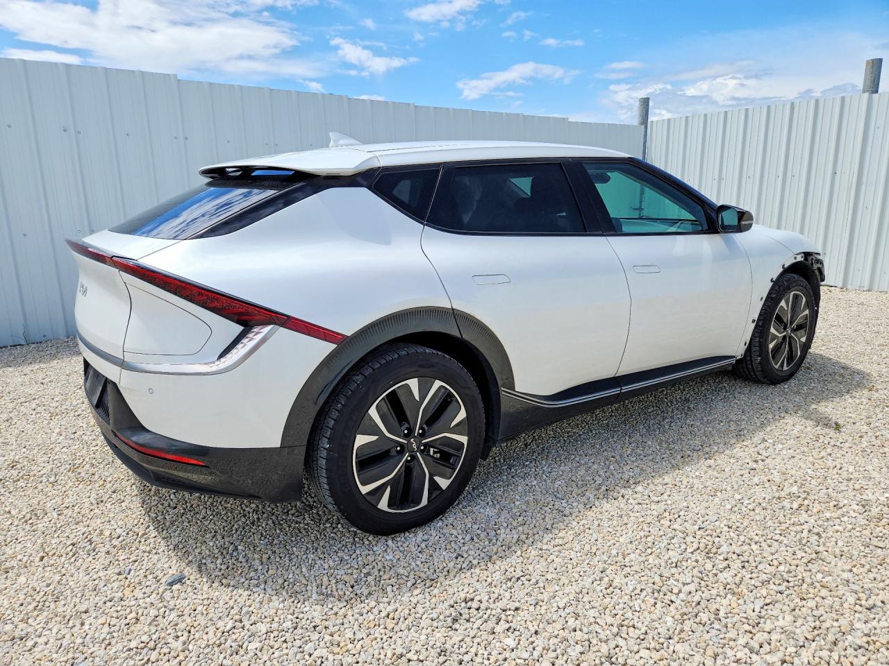 2023 KIA EV6 WIND — снимка 3
