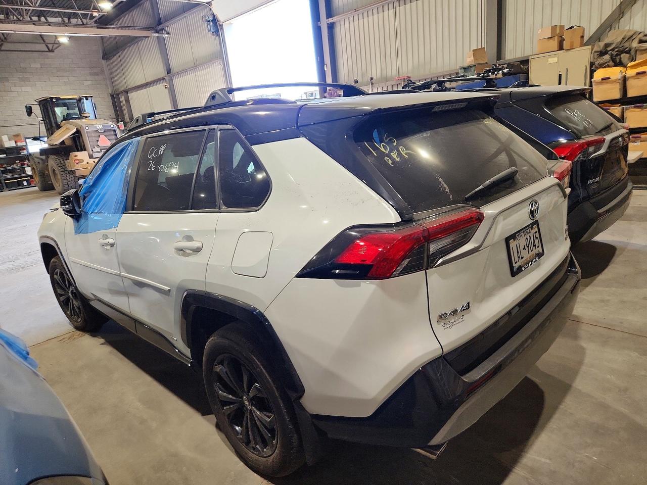 2023 TOYOTA RAV4 XSE — снимка 2