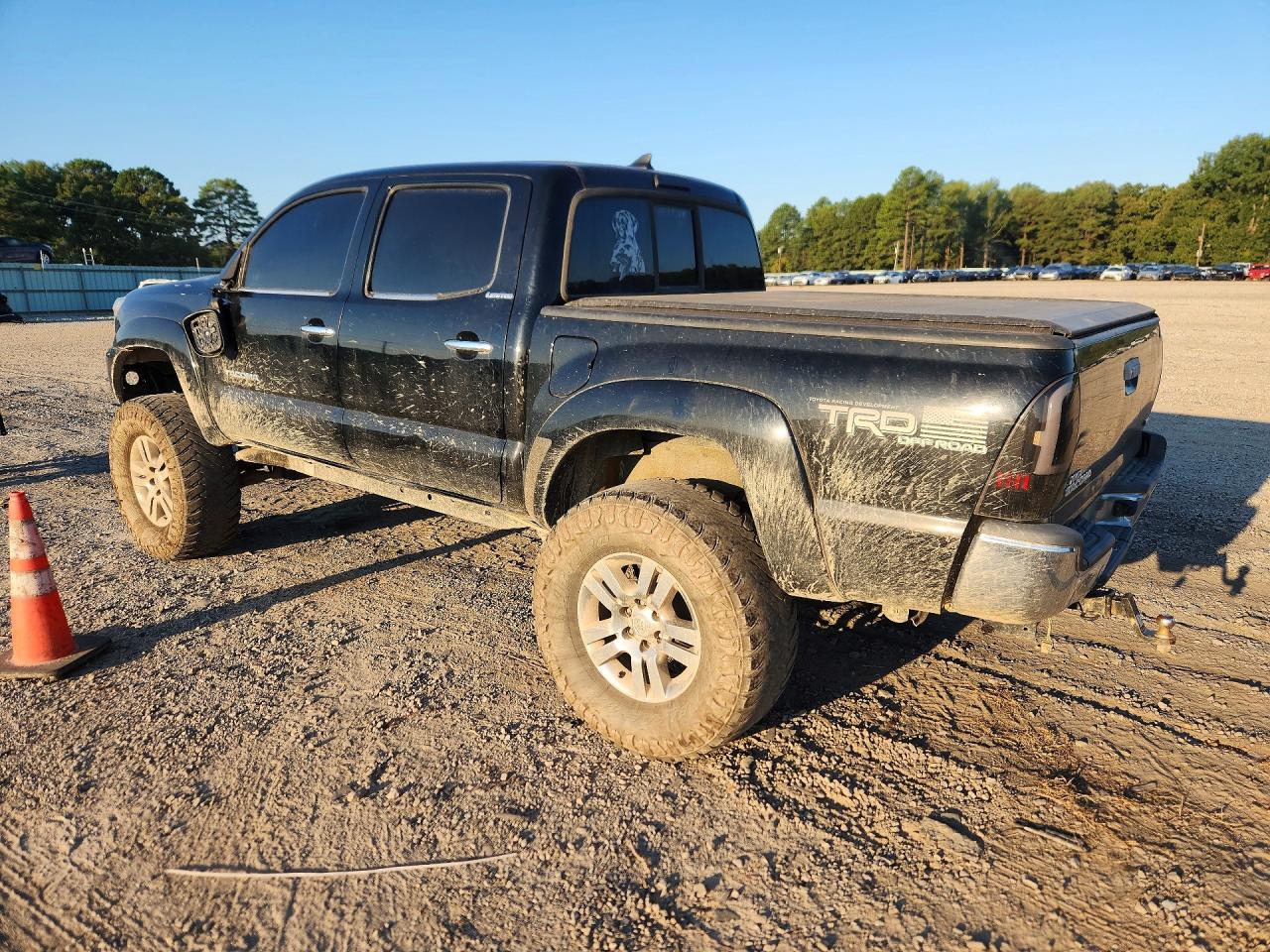 2015 TOYOTA TACOMA V6 — снимка 2
