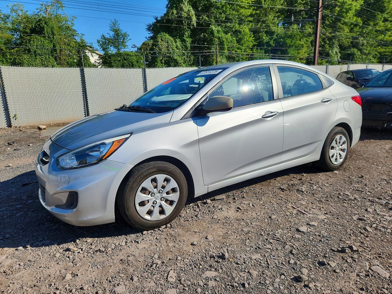2015 HYUNDAI ACCENT GLS