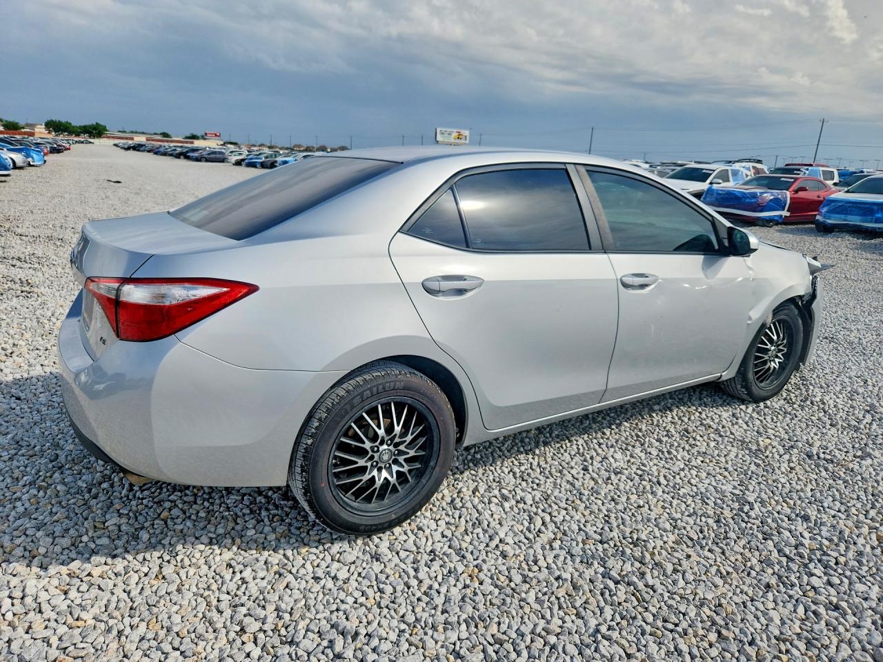 2016 TOYOTA COROLLA LE — снимка 3