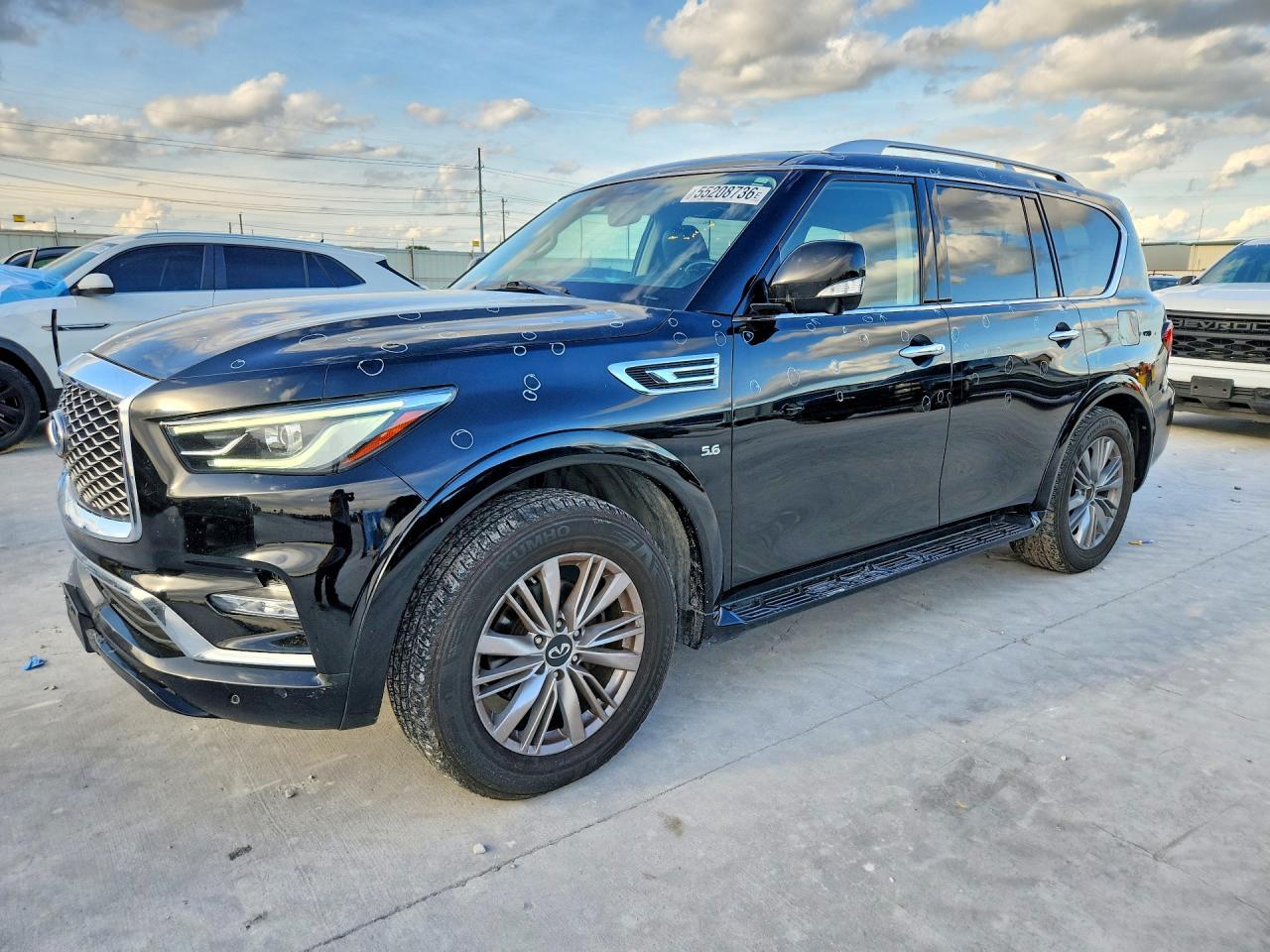2019 INFINITI QX80 LUXE