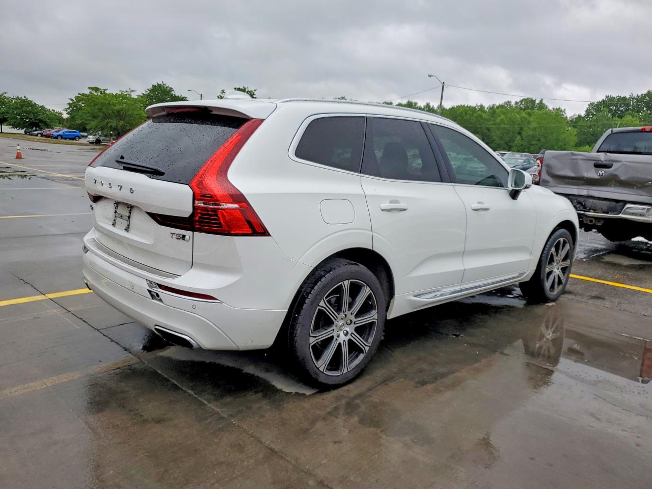 2021 VOLVO XC60 T5 INSCRIPTION — снимка 3
