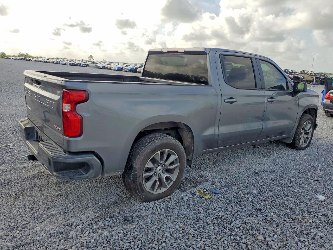 2022 CHEVROLET SILVERADO LTD K1500 RST — снимка 3