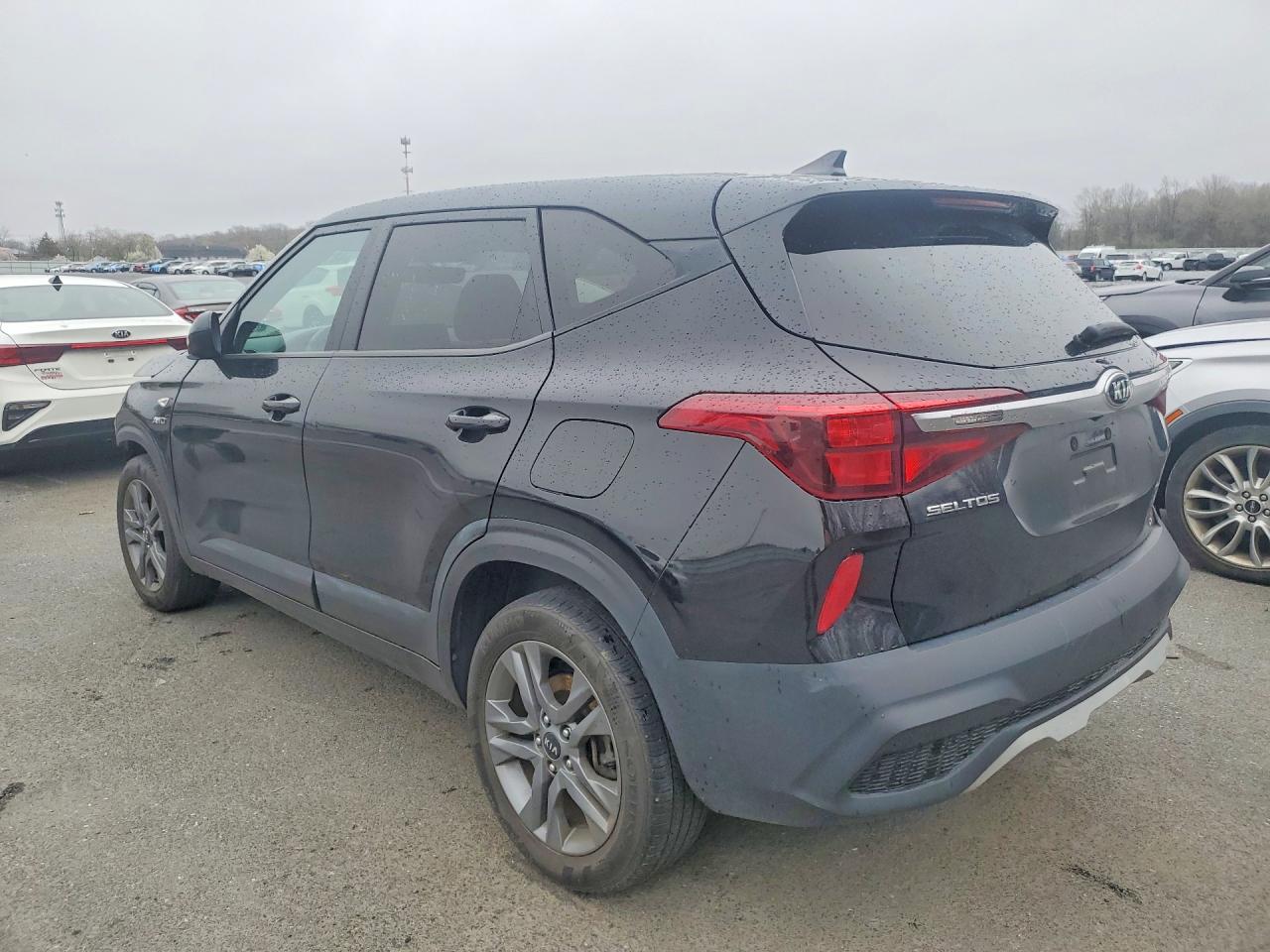 2021 KIA SELTOS LX — снимка 2
