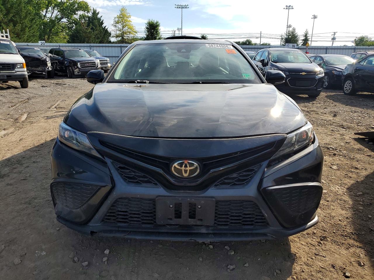 2022 TOYOTA CAMRY SE — снимка 5