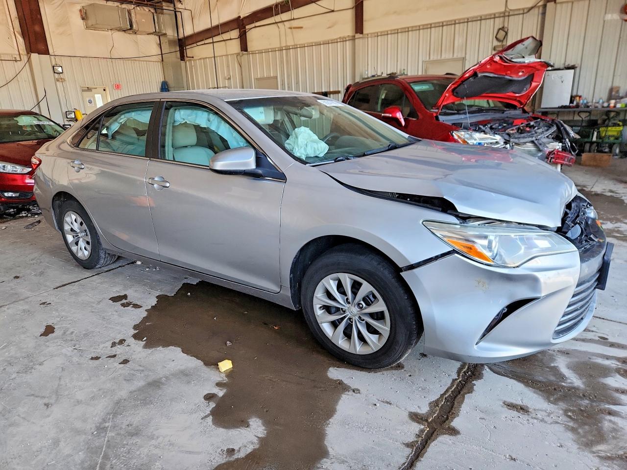 2015 TOYOTA CAMRY LE — снимка 4