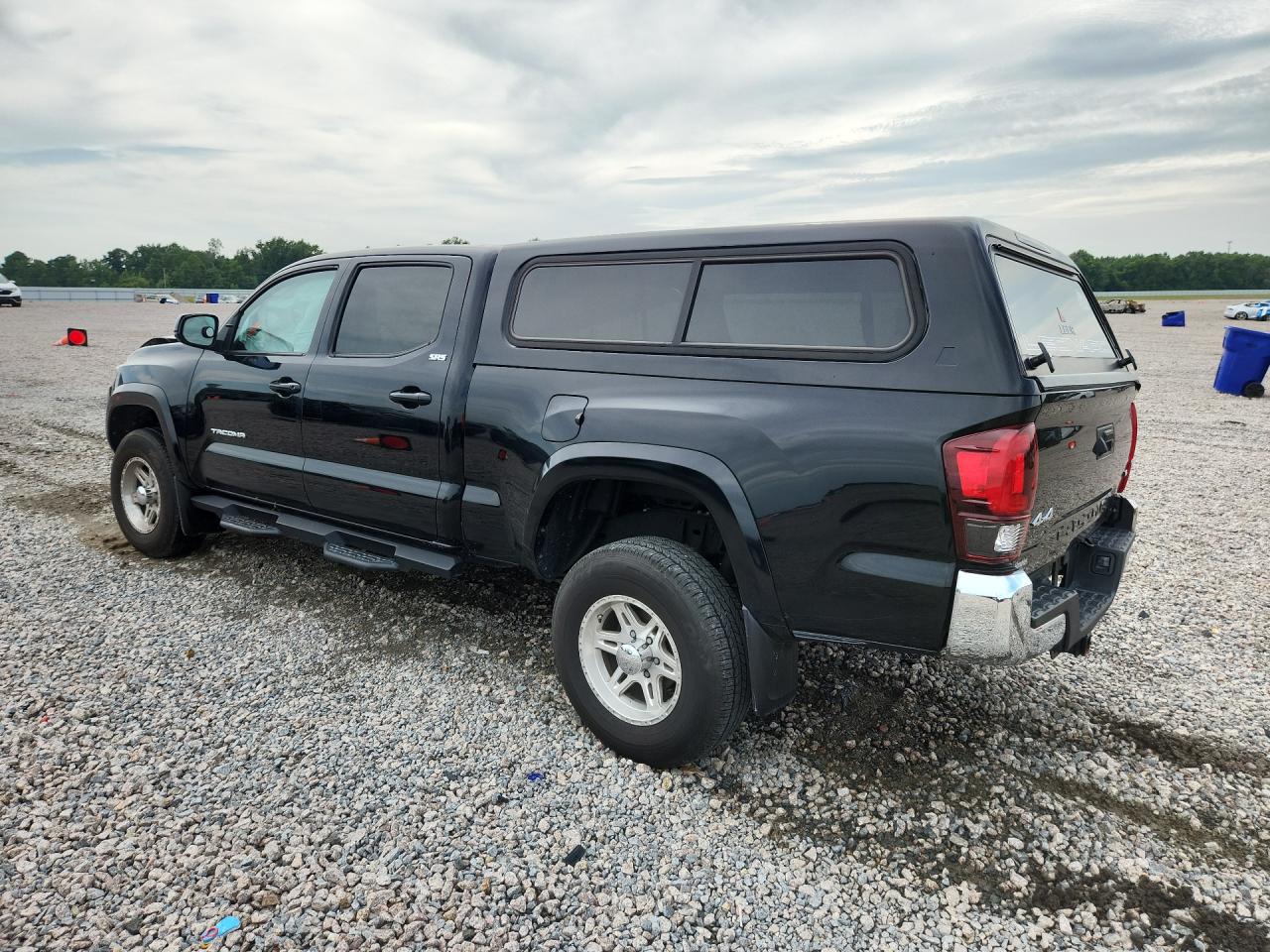 2020 TOYOTA TACOMA SR5 V6 — снимка 2