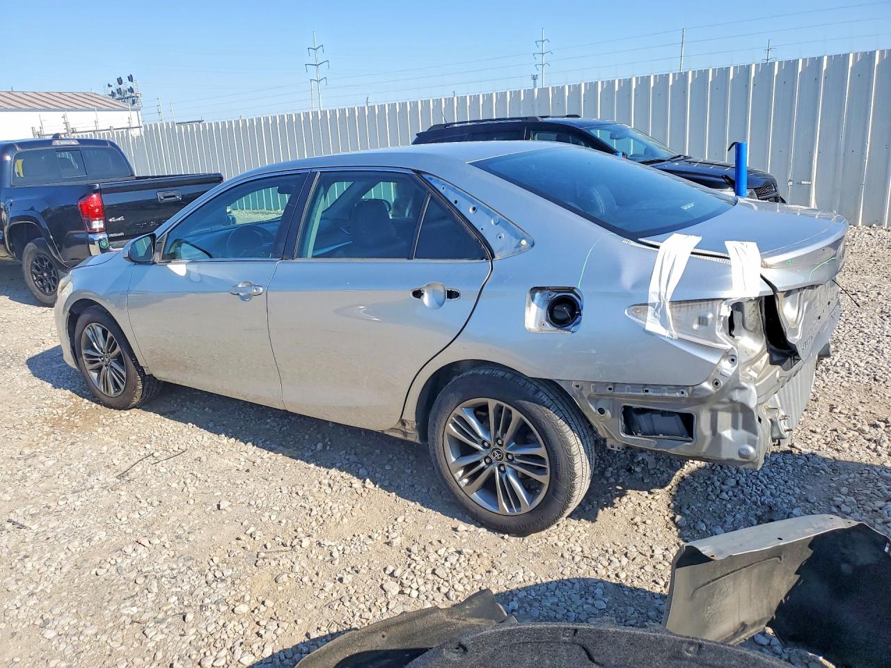 2015 TOYOTA CAMRY SE — снимка 2