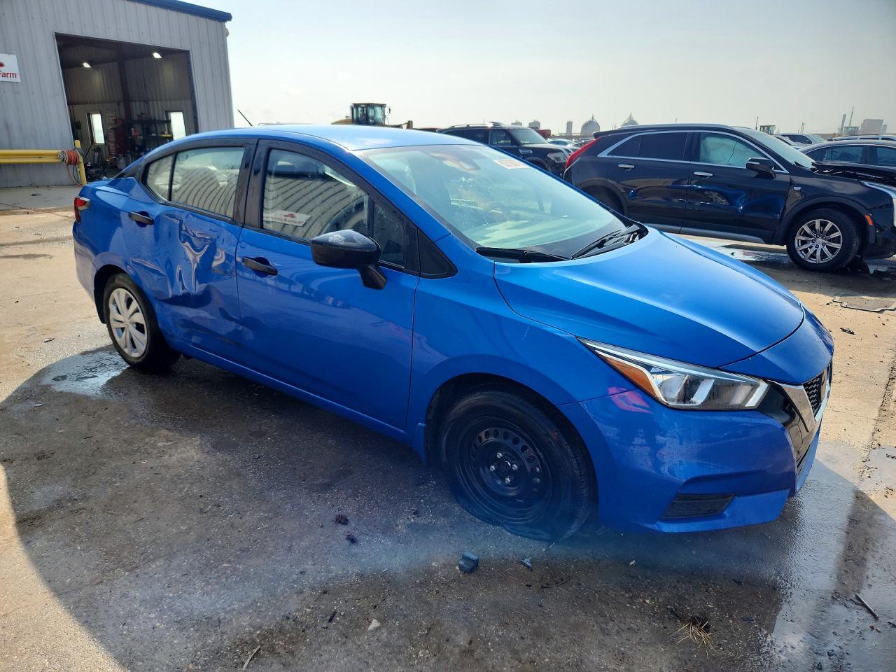 2021 NISSAN VERSA S — снимка 4