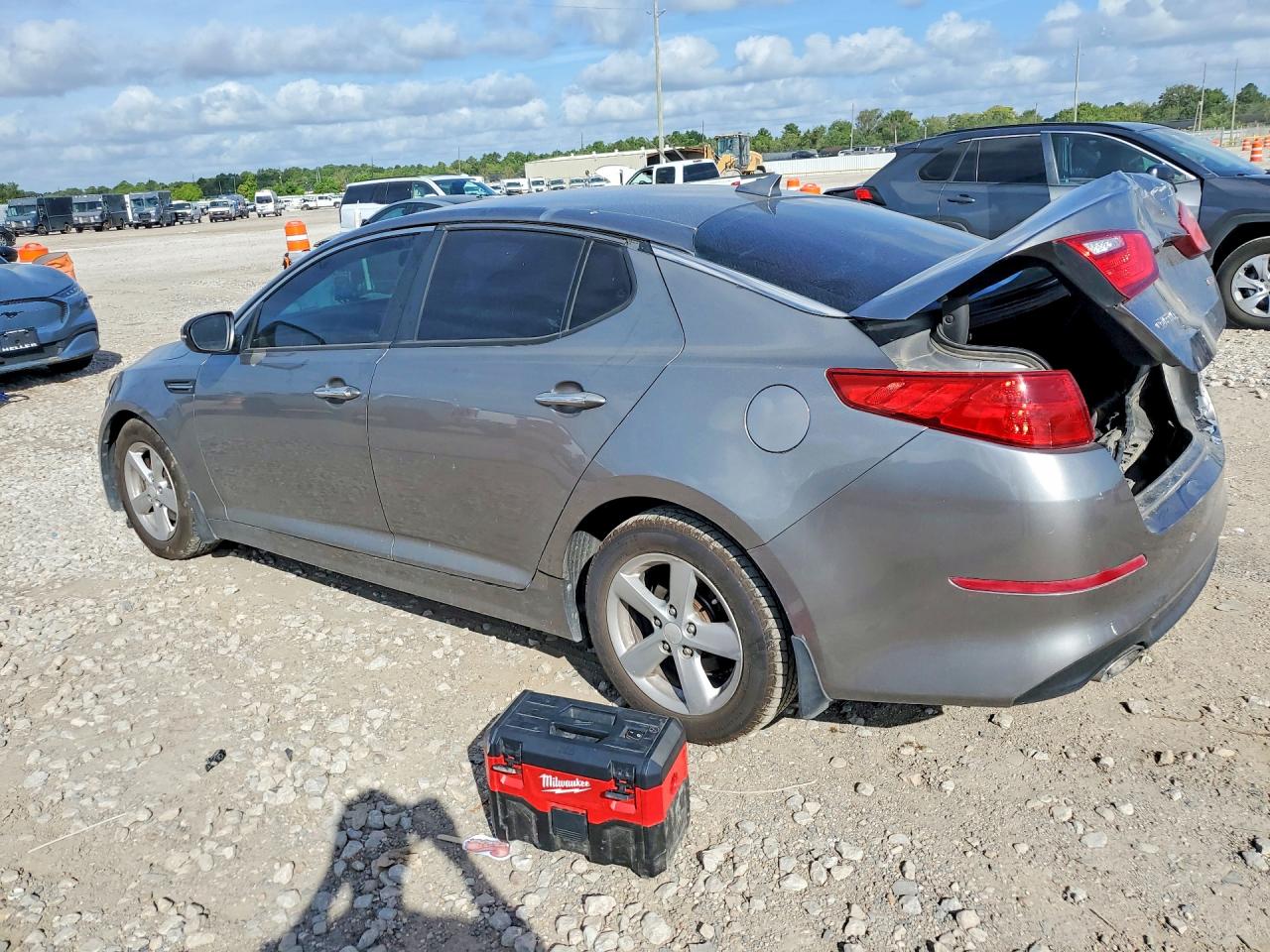 2015 KIA OPTIMA LX — снимка 2