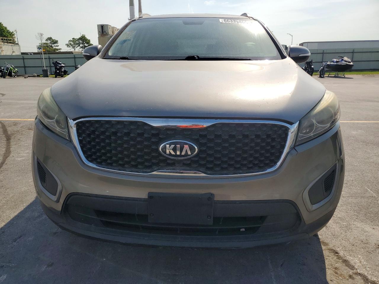 2017 KIA SORENTO LX V6 — снимка 5