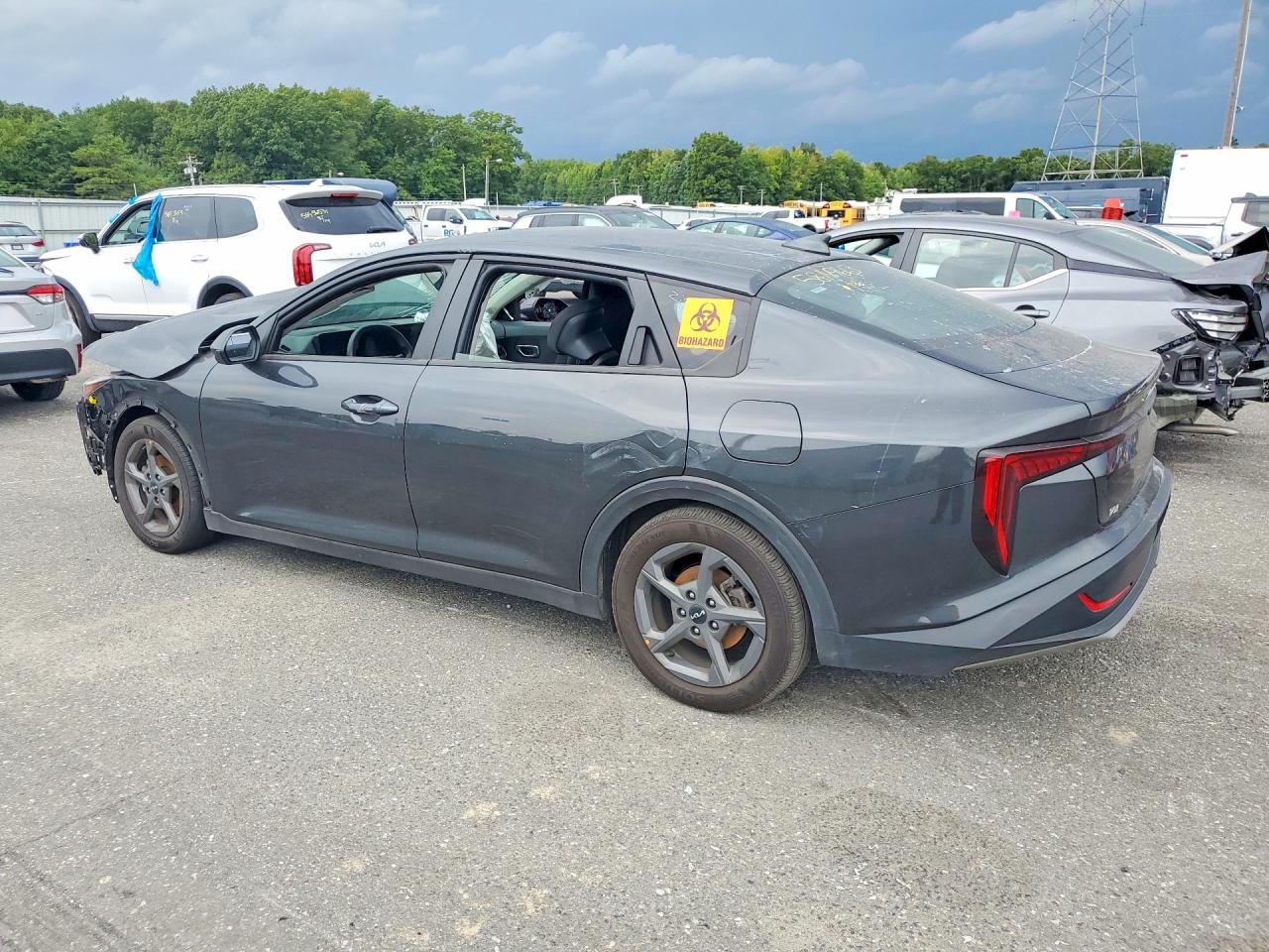 2025 KIA K4 LXS — снимка 2