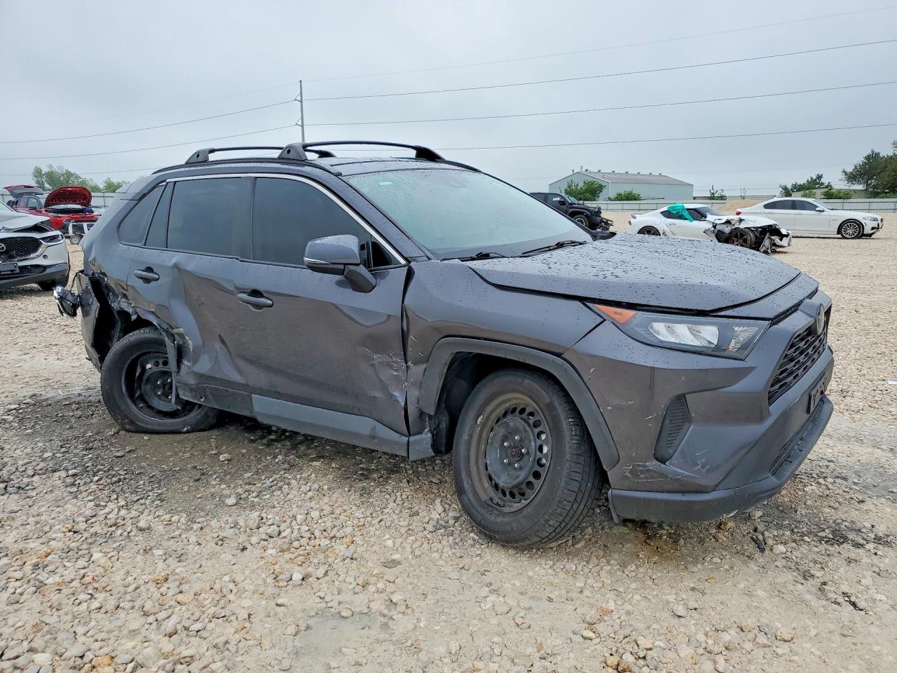 2021 TOYOTA RAV4 LE — снимка 4