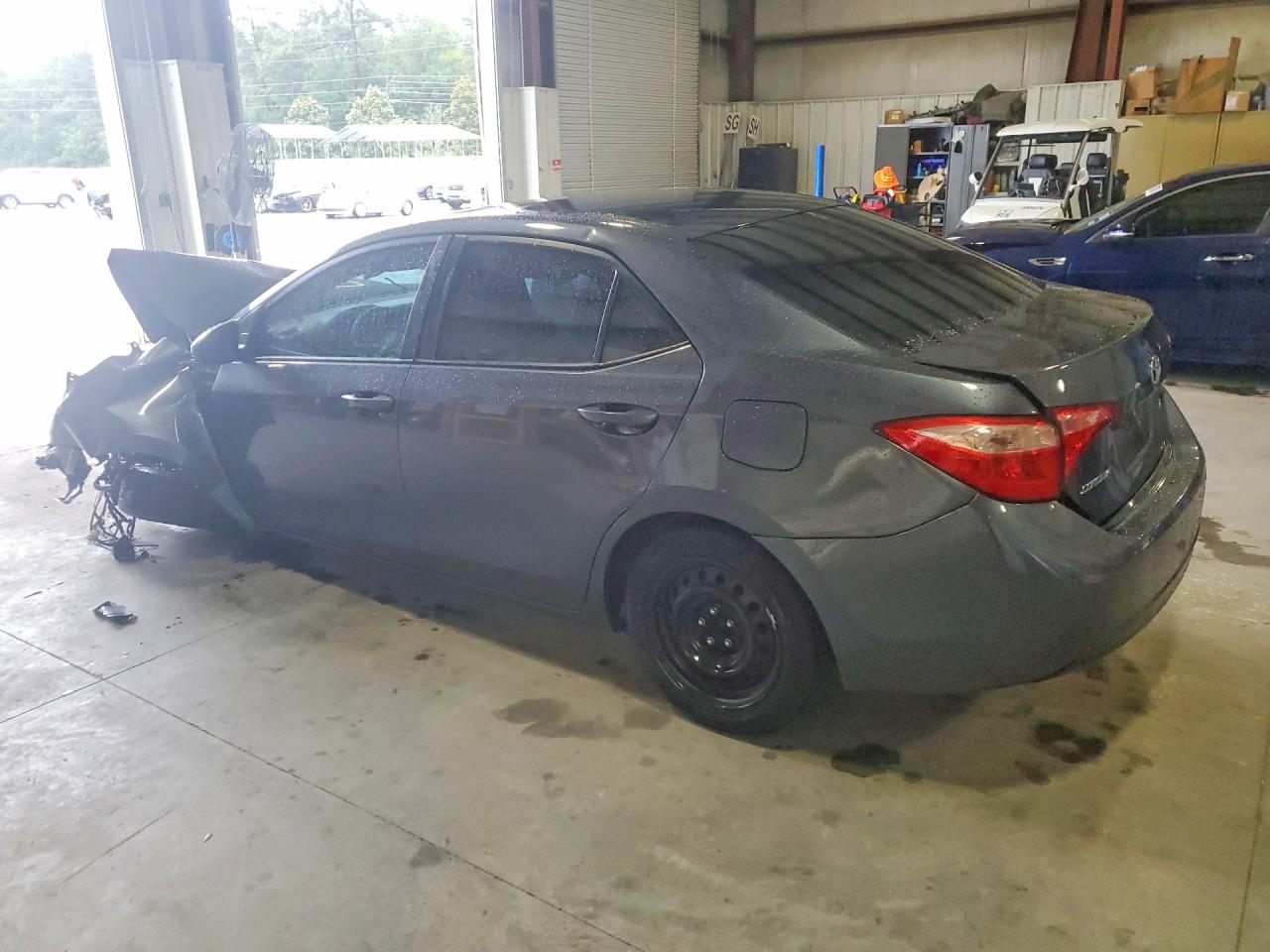 2017 TOYOTA COROLLA LE — снимка 2