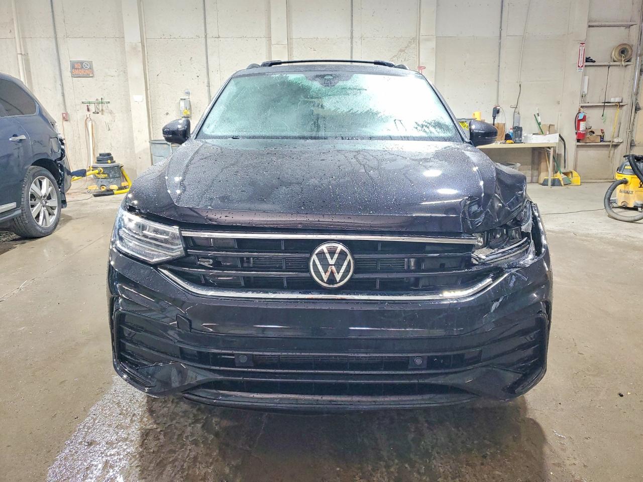 2022 VOLKSWAGEN TIGUAN SE R-LINE BLACK — снимка 5