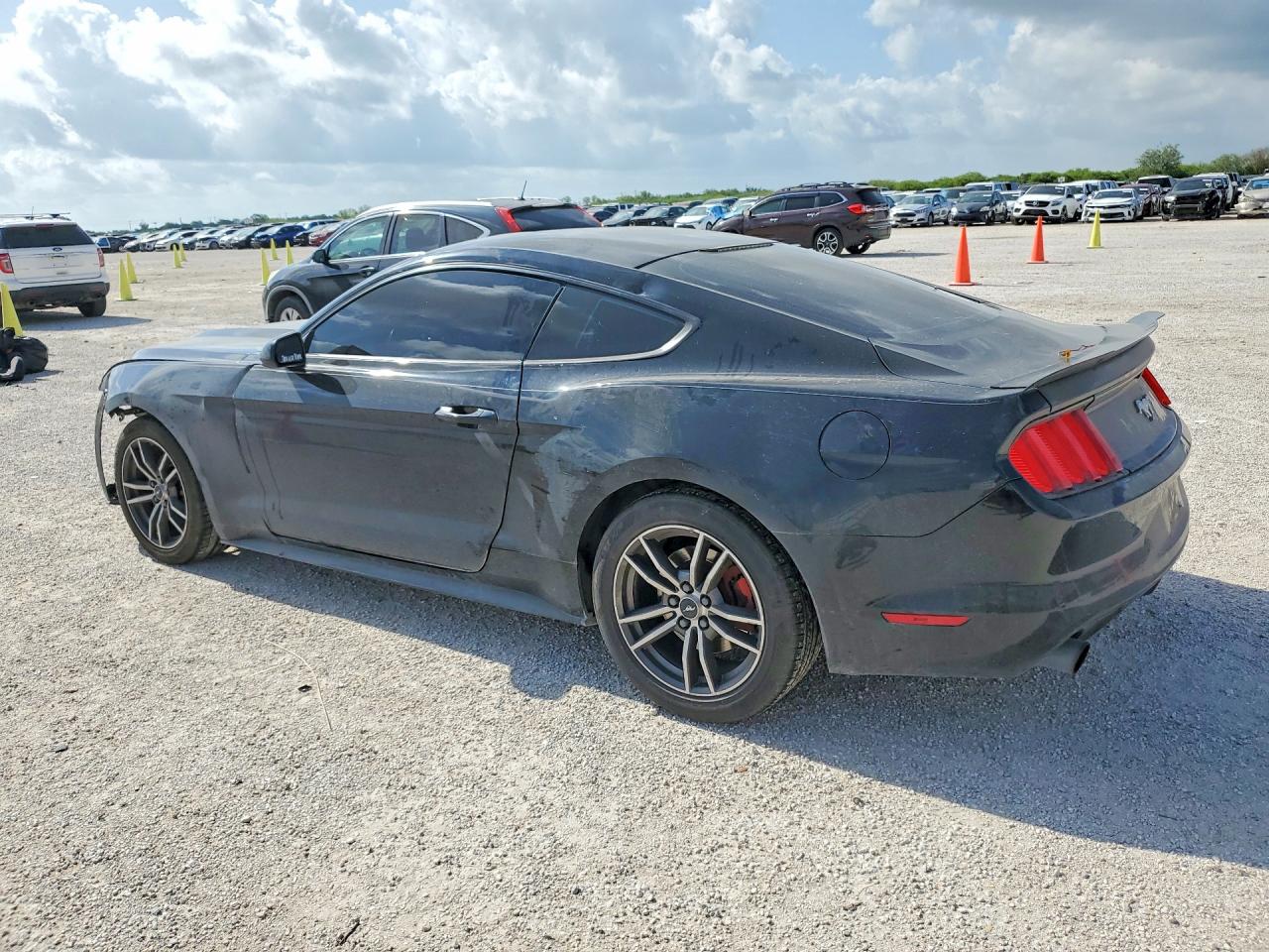 2017 FORD MUSTANG — снимка 2