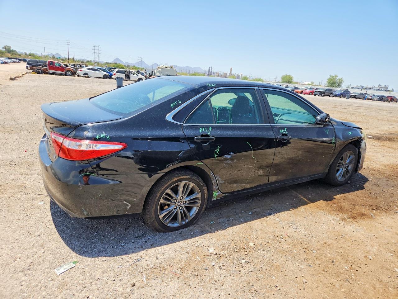 2016 TOYOTA CAMRY SE — снимка 3