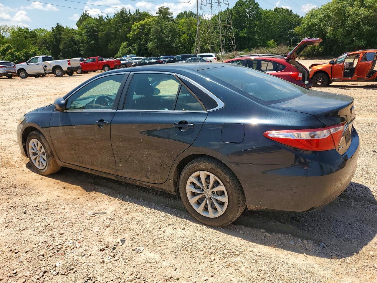 2016 TOYOTA CAMRY LE — снимка 2