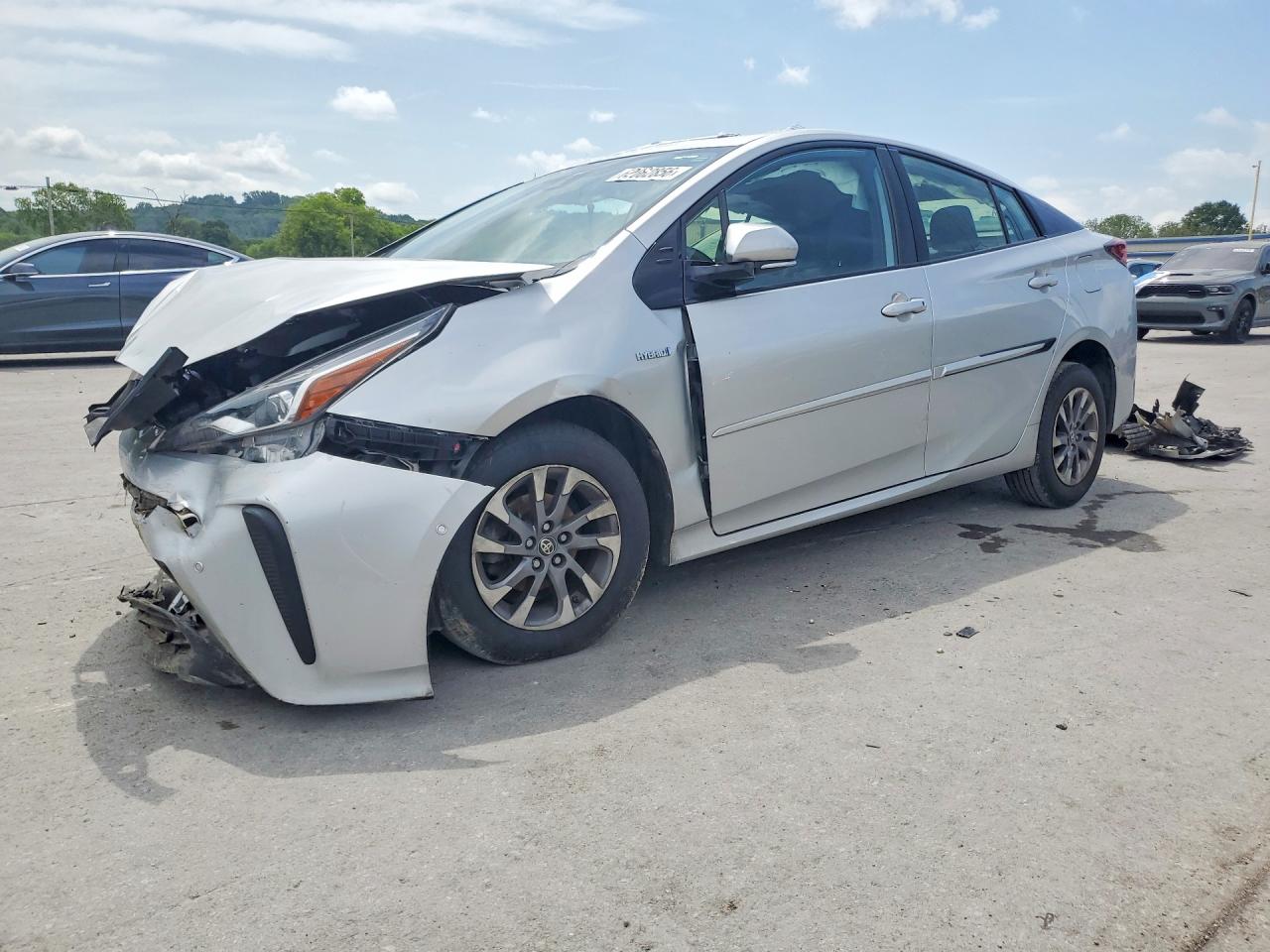 2020 TOYOTA PRIUS XLE