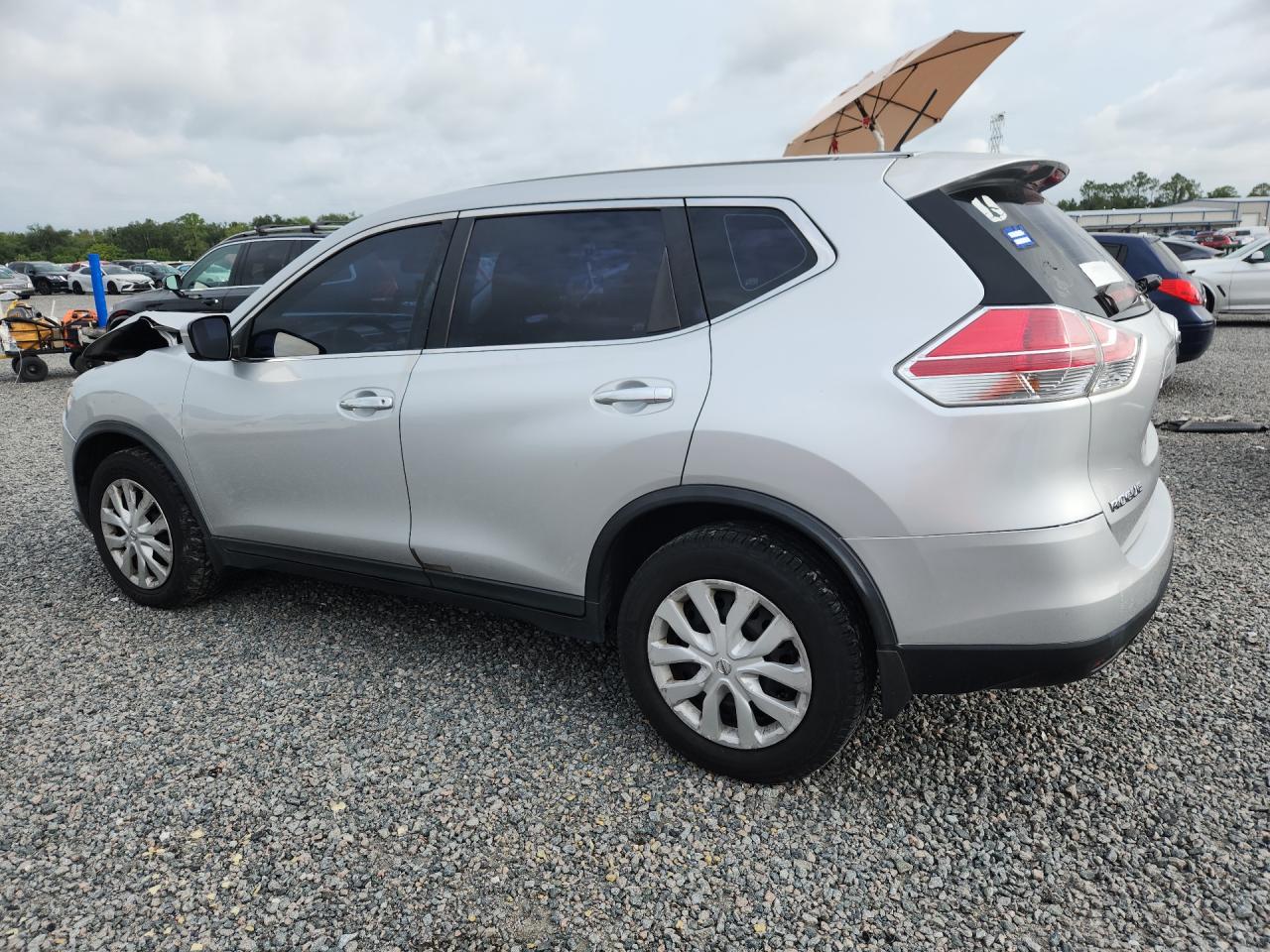 2015 NISSAN ROGUE S — снимка 2