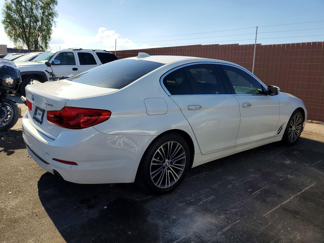 2018 BMW 530 I — снимка 3