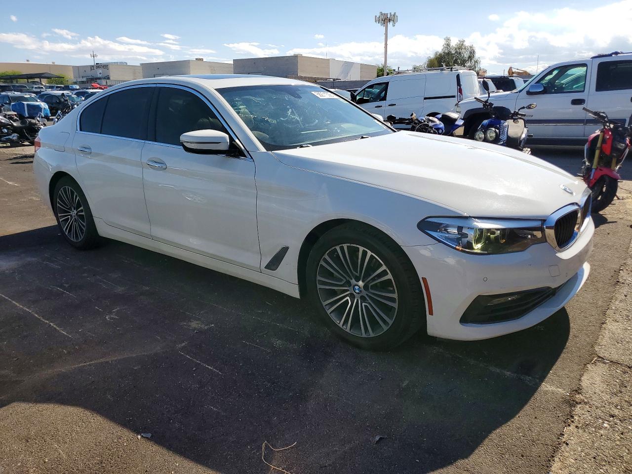 2018 BMW 530 I — снимка 4
