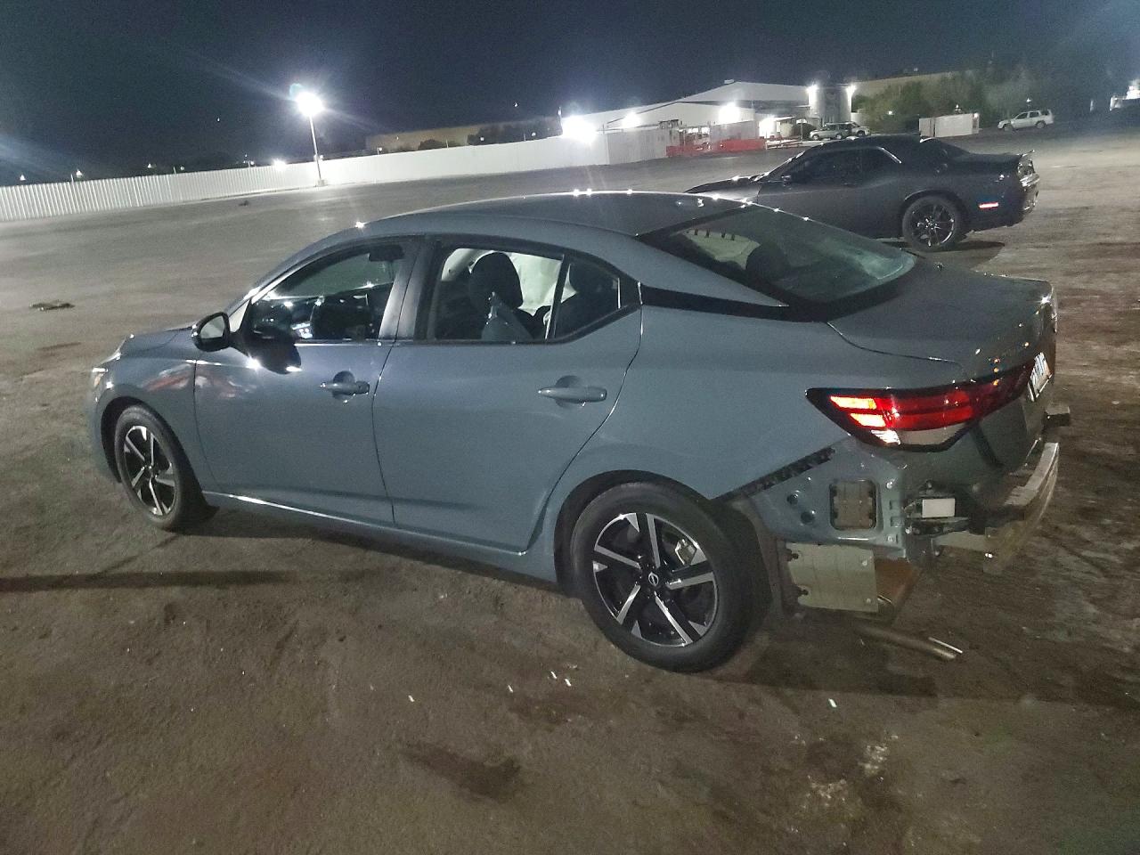 2024 NISSAN SENTRA SV — снимка 2